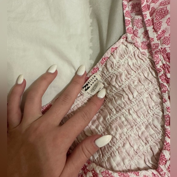 Billabong Shirt and skirt set! - Picture 3 of 9